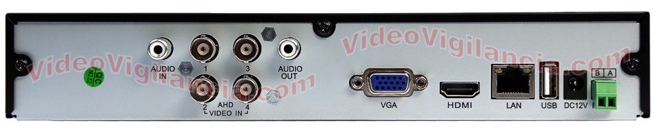 Entradas de audio y vídeo del grabador HD 720P para 4 cámaras.